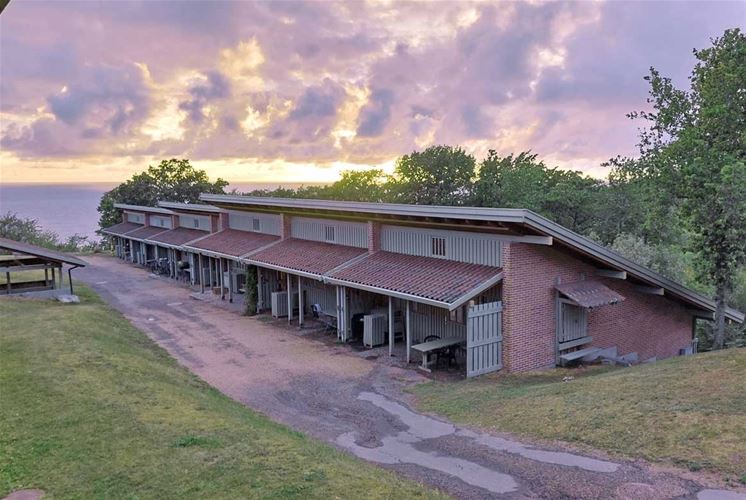 Apartament wakacyjny Hammershuse z widokiem na morze