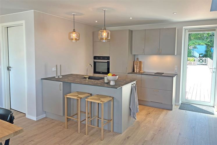 Apartament w Sandkås z tarasem na dachu