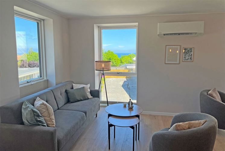 Apartament w Sandkås z tarasem na dachu