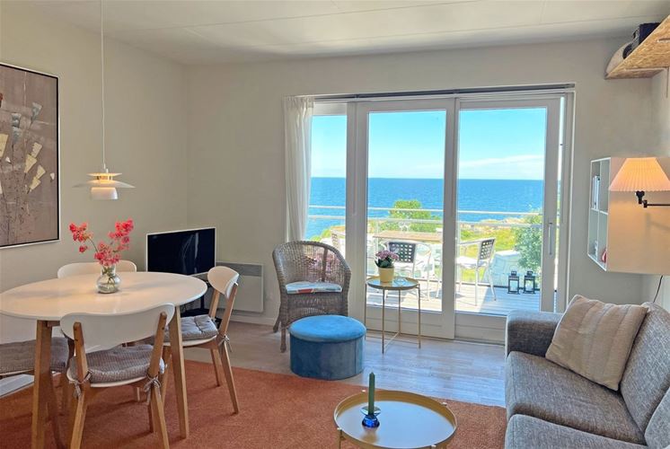 Sletten - apartament wakacyjny w Gudhjem