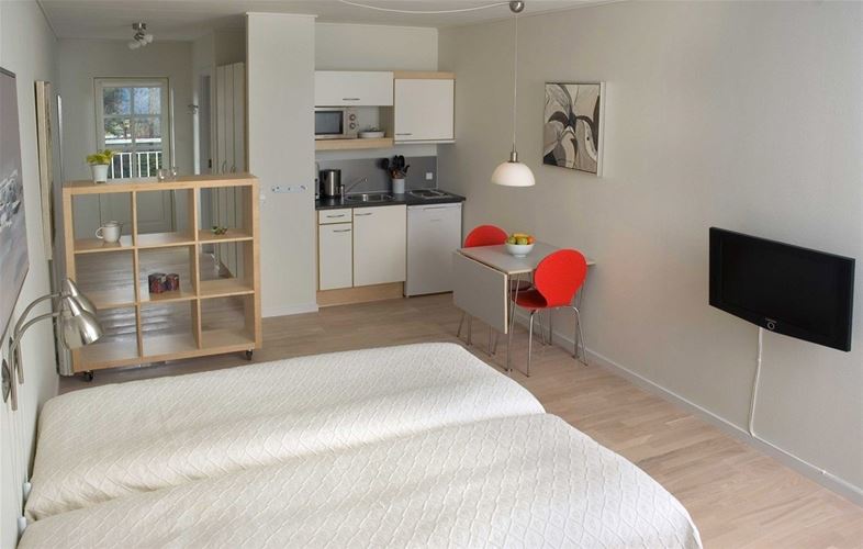 Pension Koch - apartament z widokiem na morze w Gudhjem