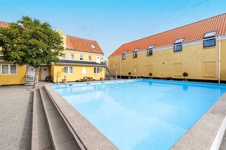 Apartament Købmandsgården w sercu Gudhjem