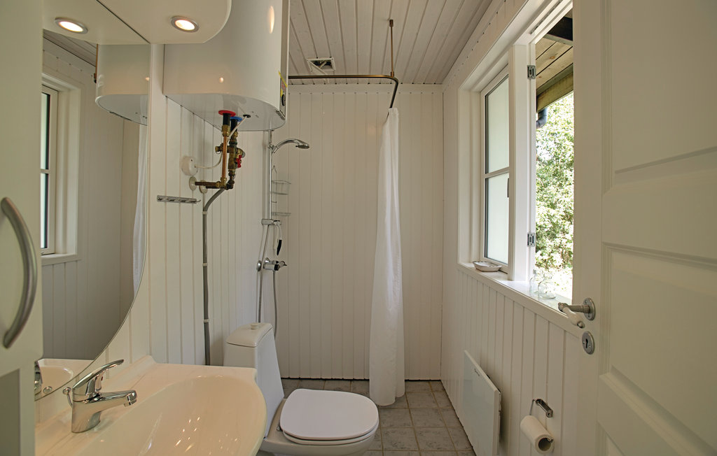i52508_bath_01.jpg