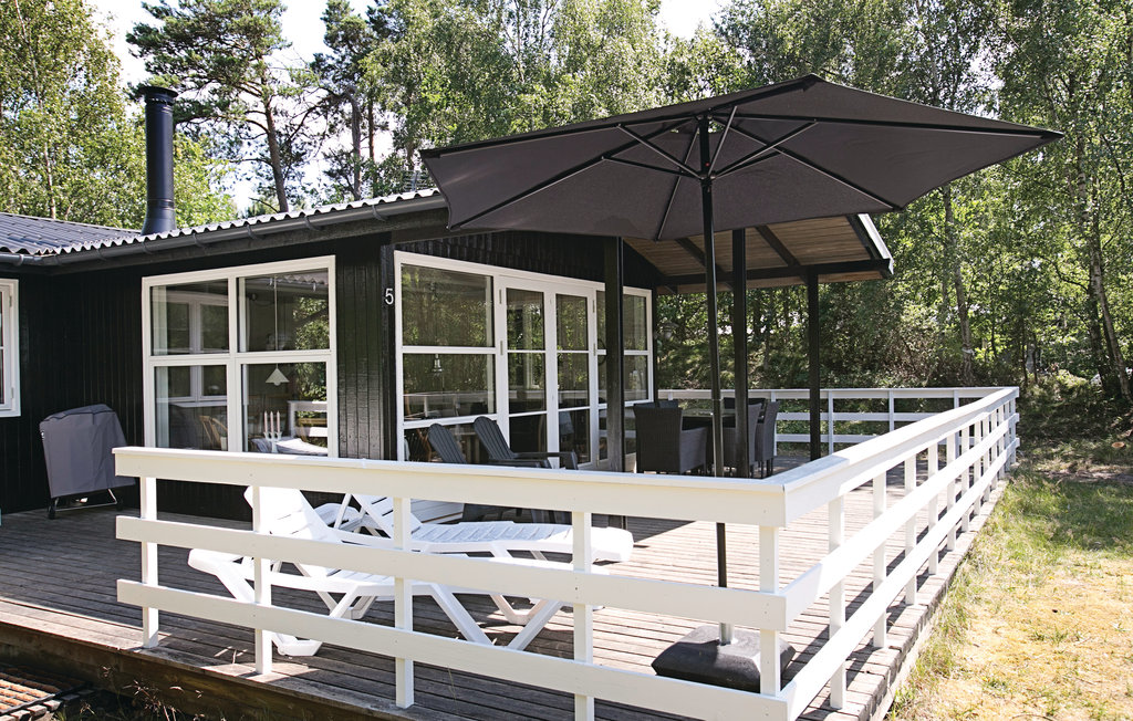 i52508_outdoor_01.jpg