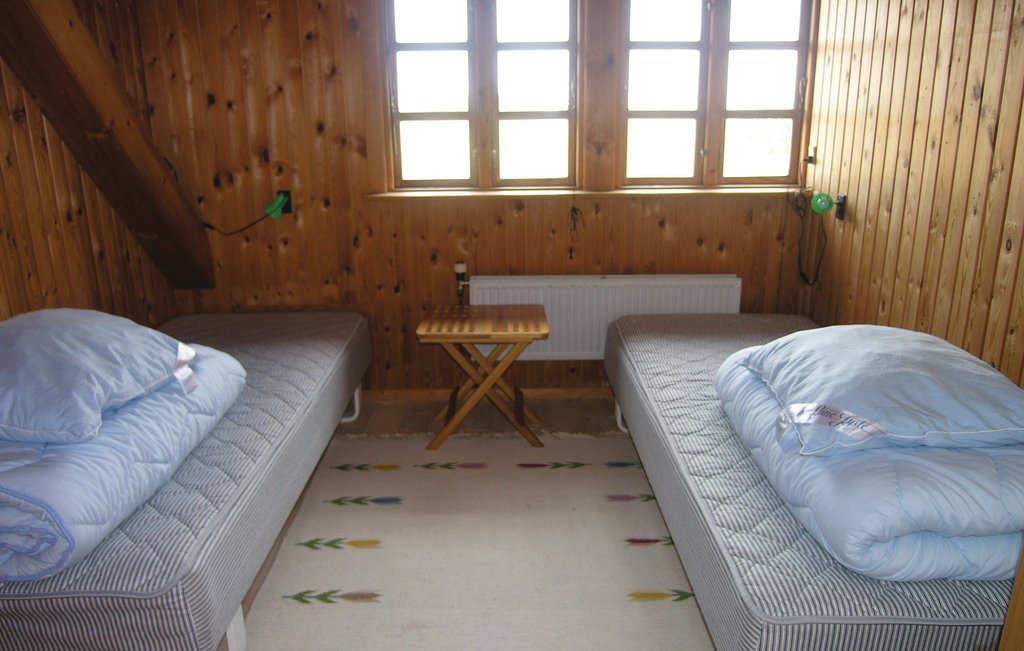 i58820_bed_01.jpg