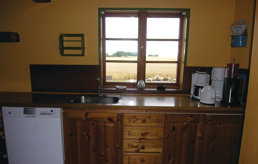 i58820_kitchen_03.jpg