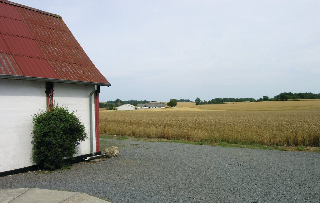 i58820_outdoor_03.jpg