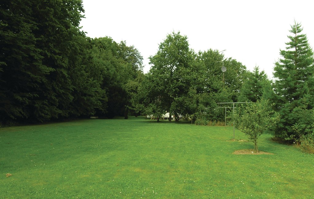 i58820_outdoor_04.jpg